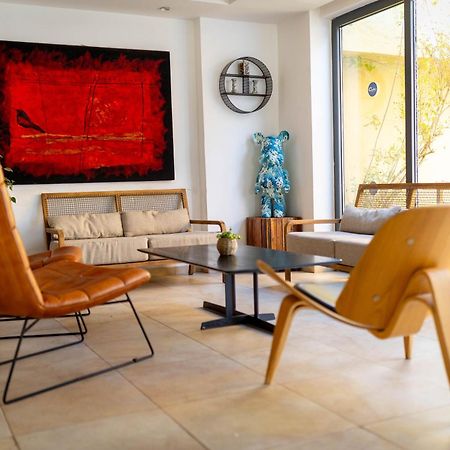 C Hotel Neve Ilan Kültér fotó