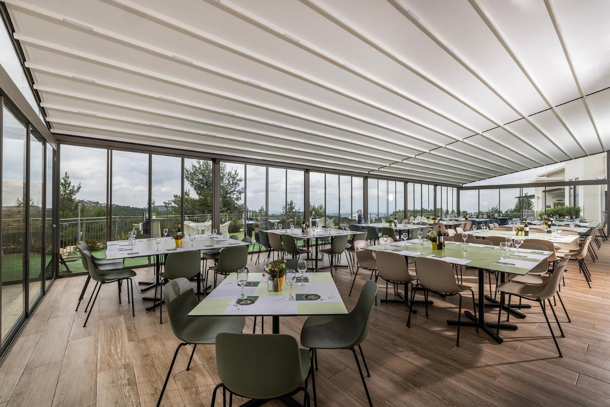 C Hotel Neve Ilan Kültér fotó