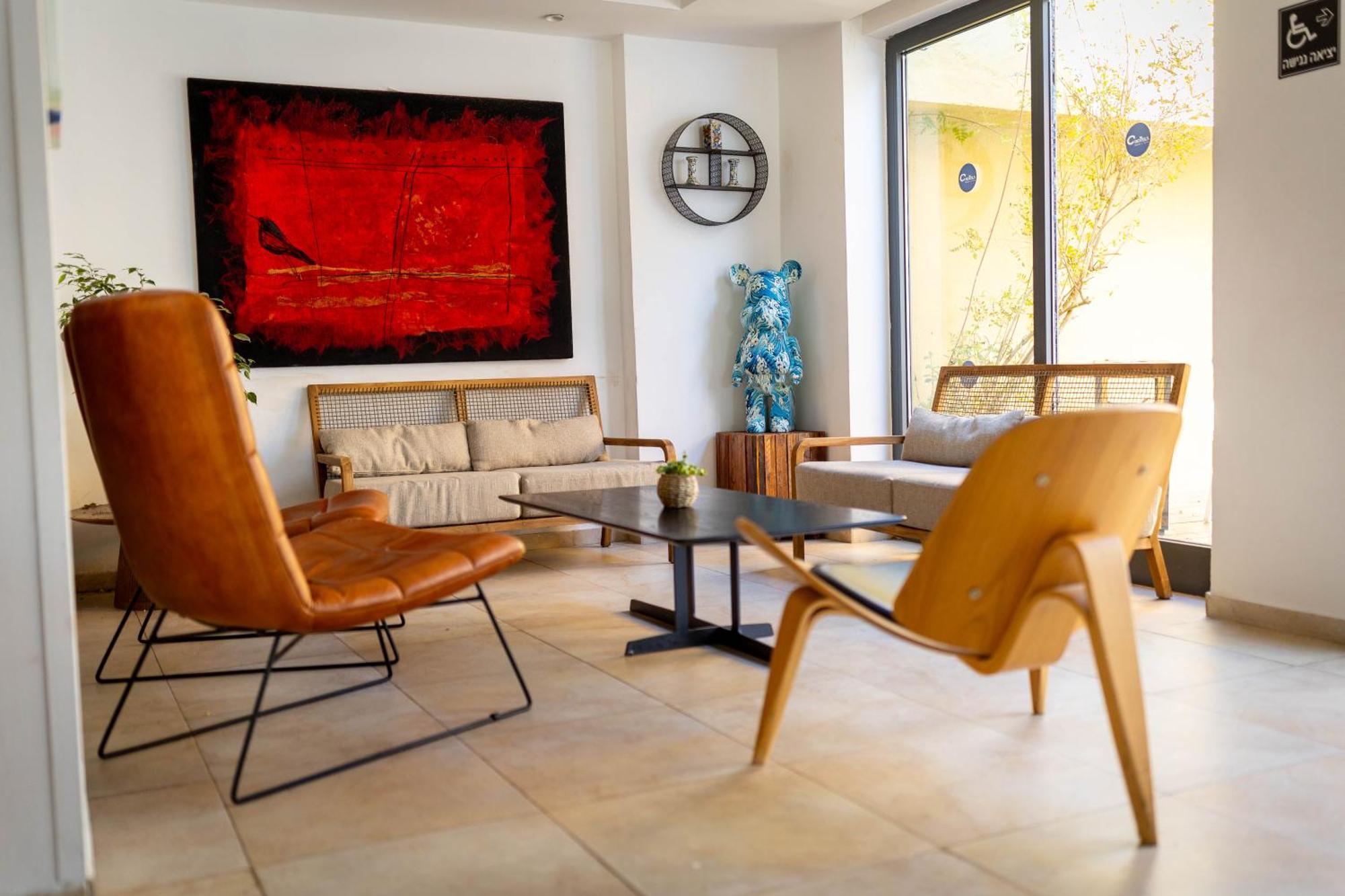 C Hotel Neve Ilan Kültér fotó