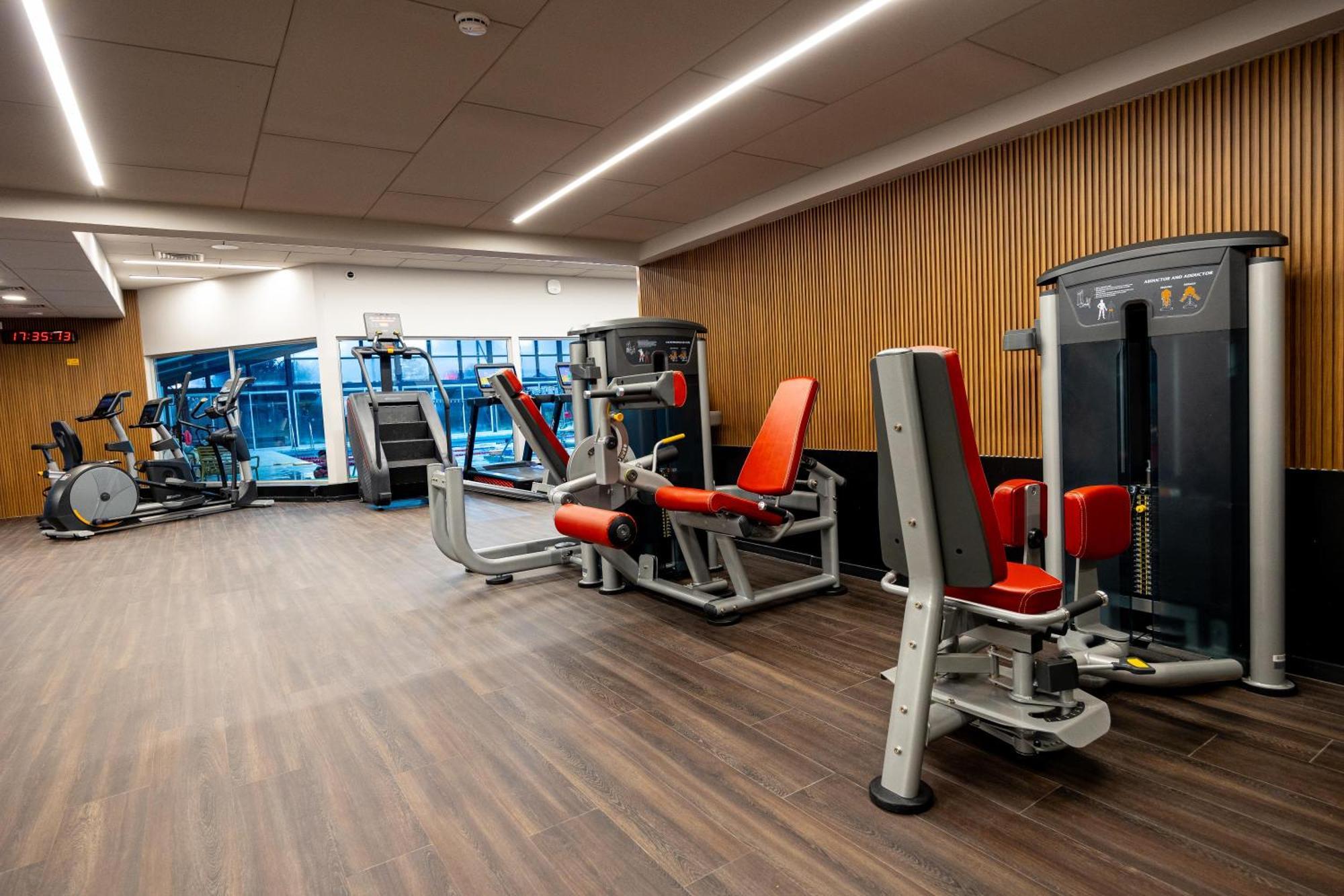 C Hotel Neve Ilan Kültér fotó
